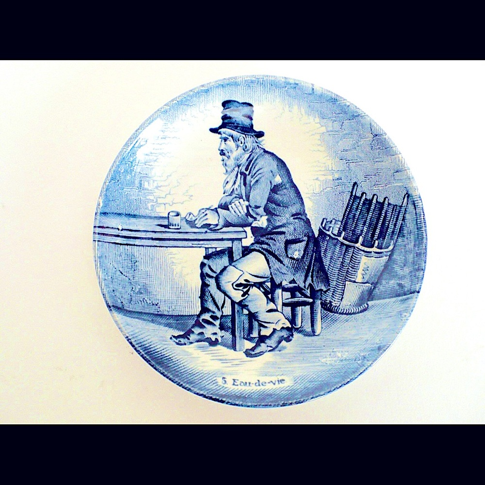 ☃️ 🎁 PR. “BOCH” Delft. Vtg. New keys, trinkets, change